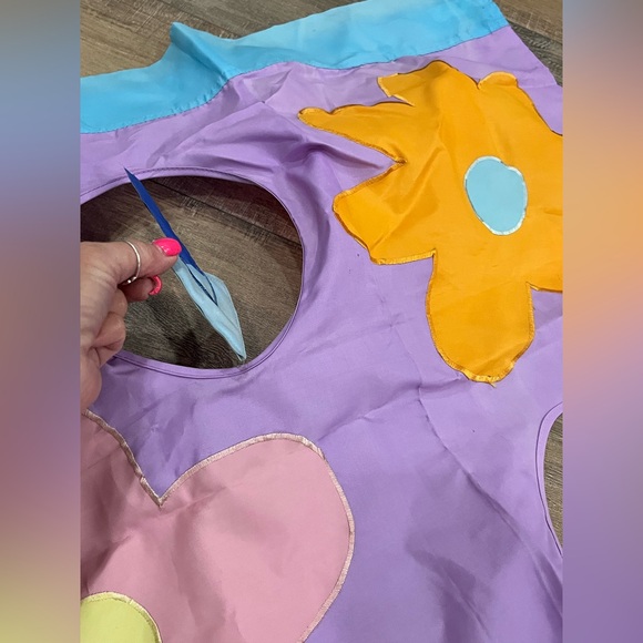 Colorful Garden-Themed Flag Full Size - Picture 2 of 4